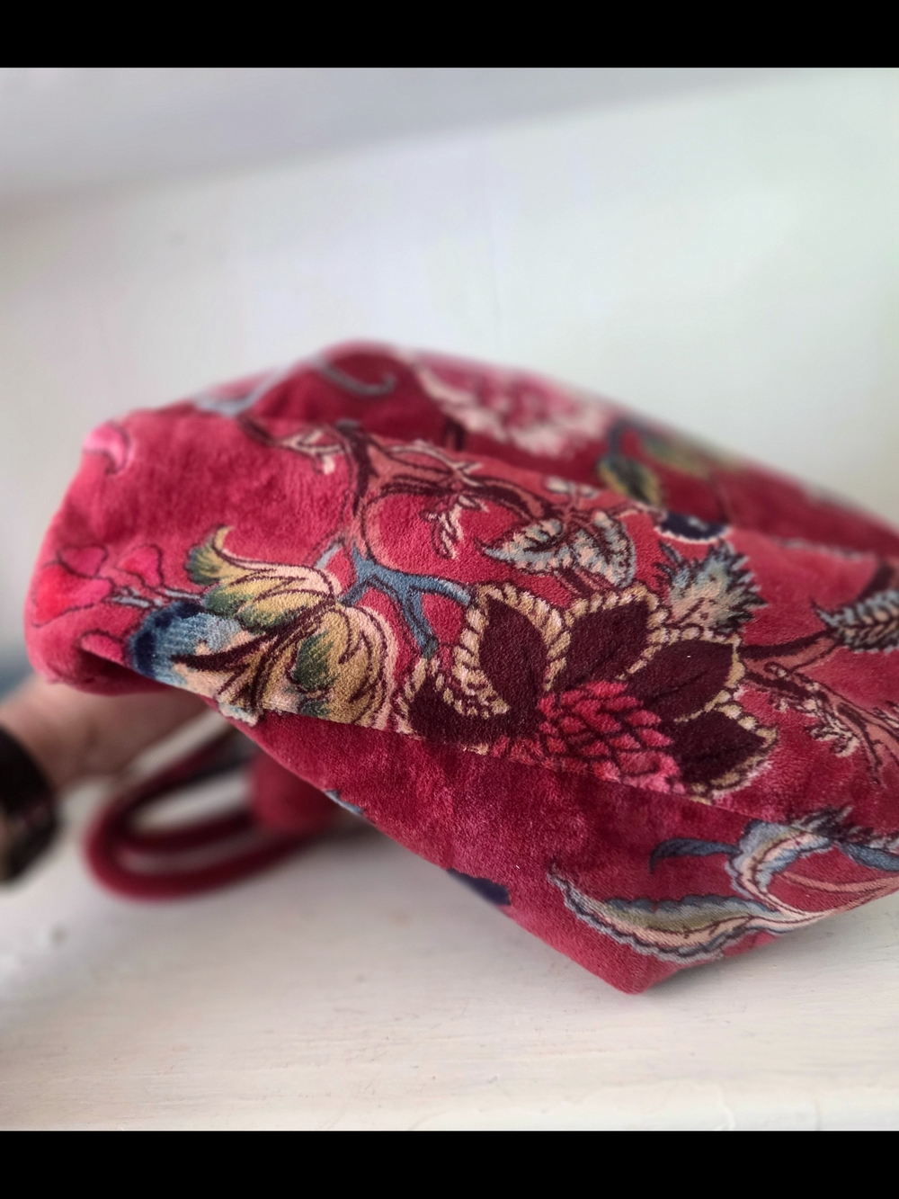 Red Floral Velvet Tote Bag - Picture 7 of 13